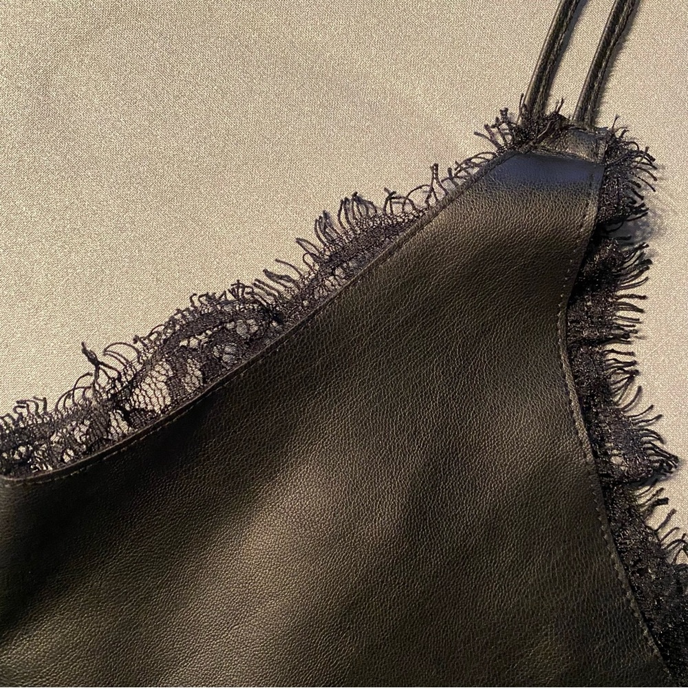 Zara faux leather top with lace - Picture 12 of 13